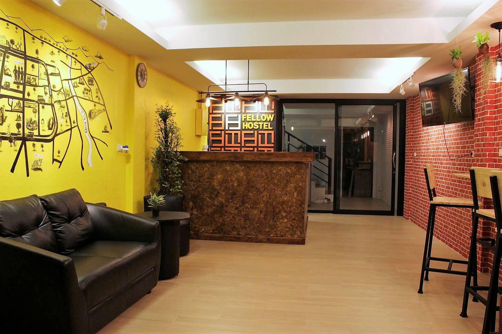 Fellow Hostel Chiang Mai Exteriör bild